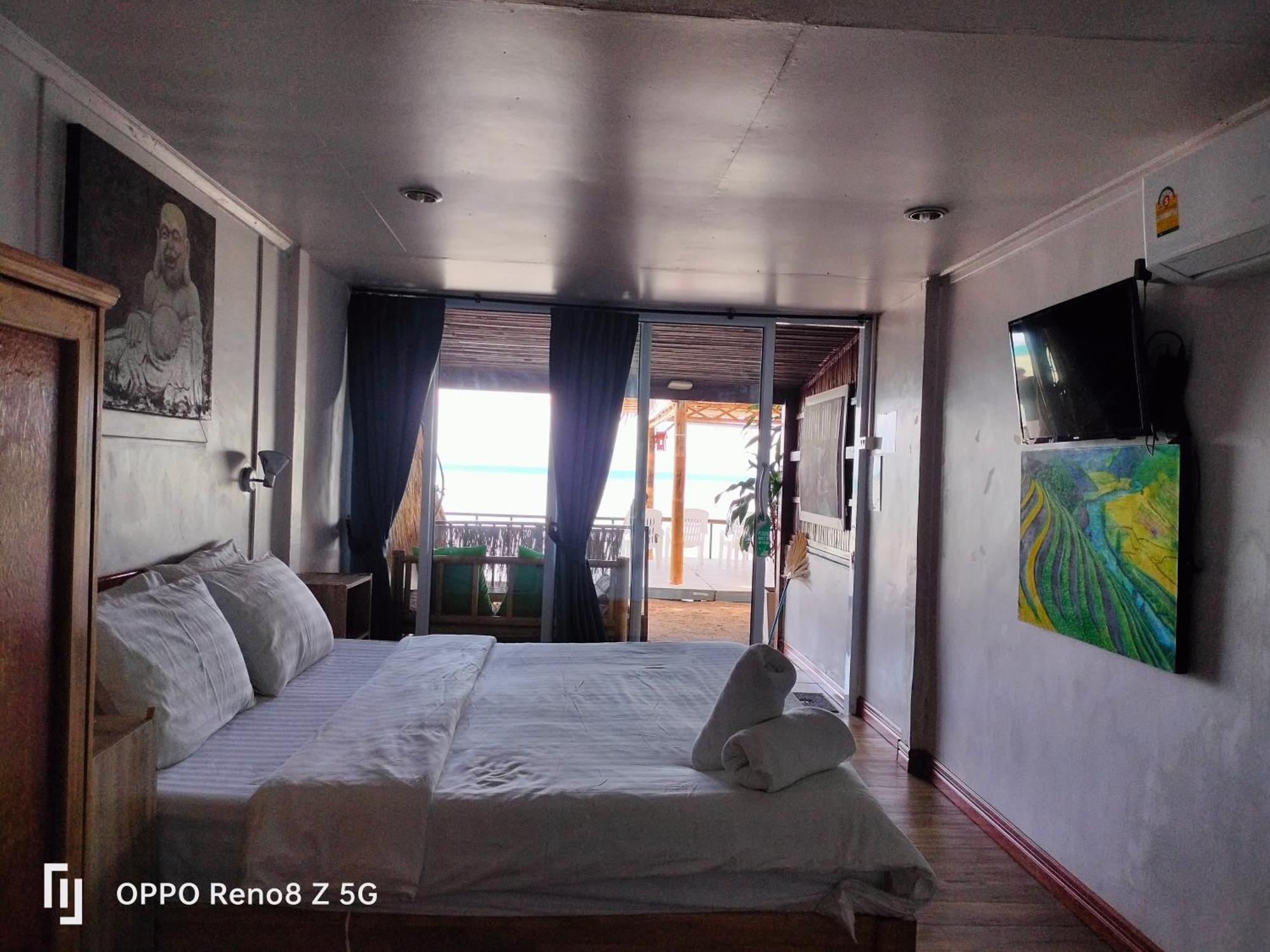 Namthip Homebeach Baan Tai Chambre photo