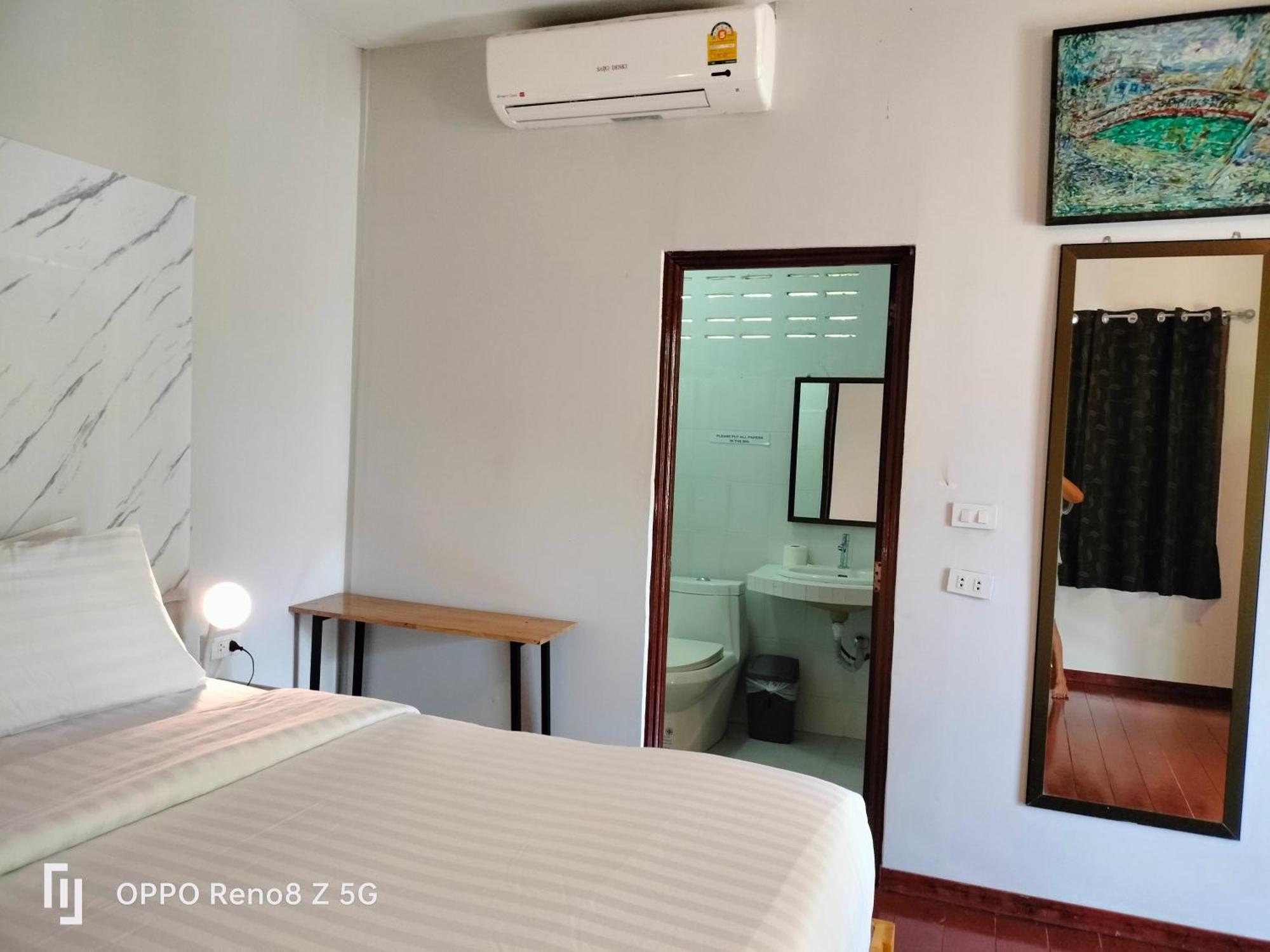 Namthip Homebeach Baan Tai Chambre photo