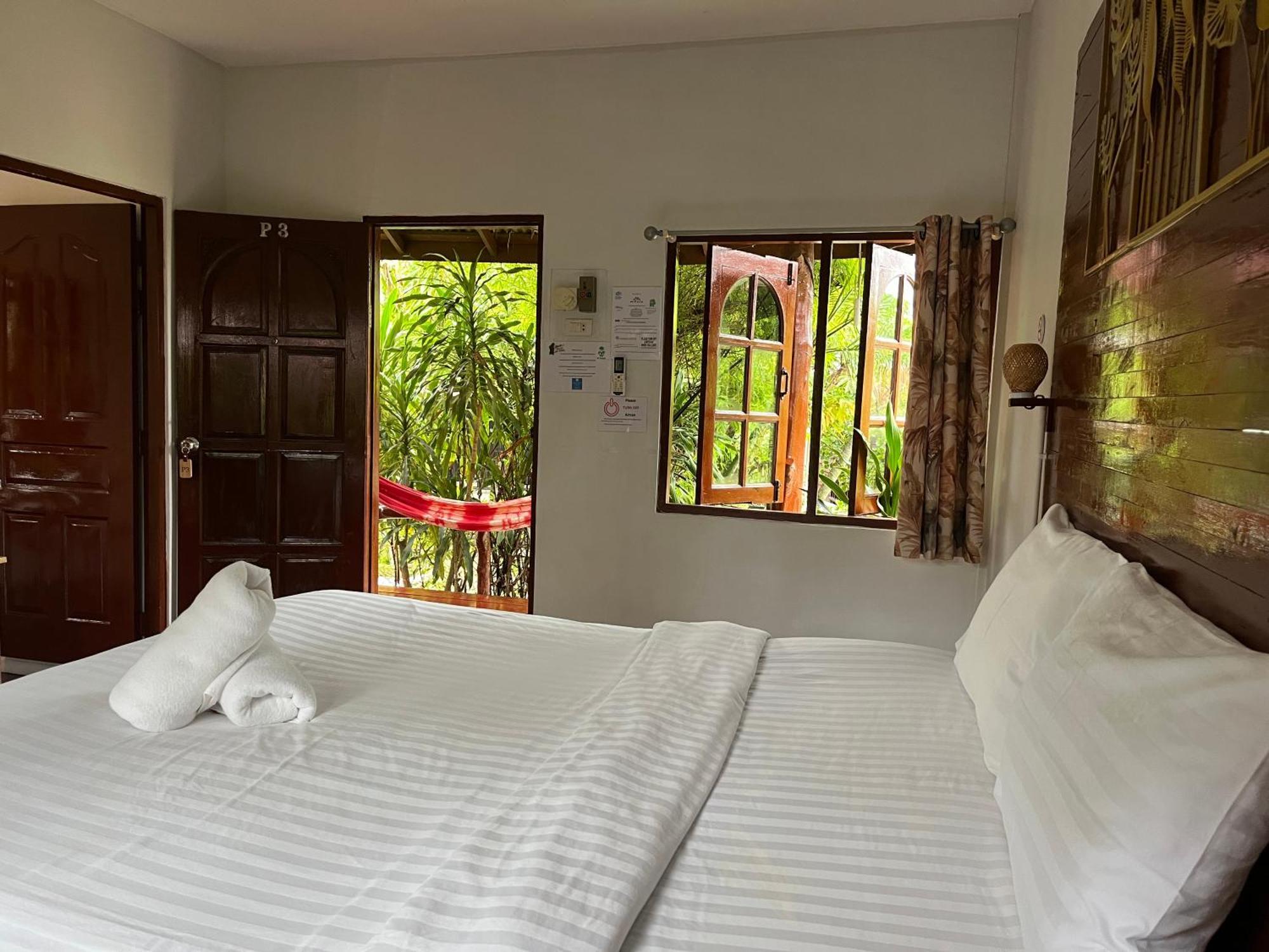 Namthip Homebeach Baan Tai Extérieur photo
