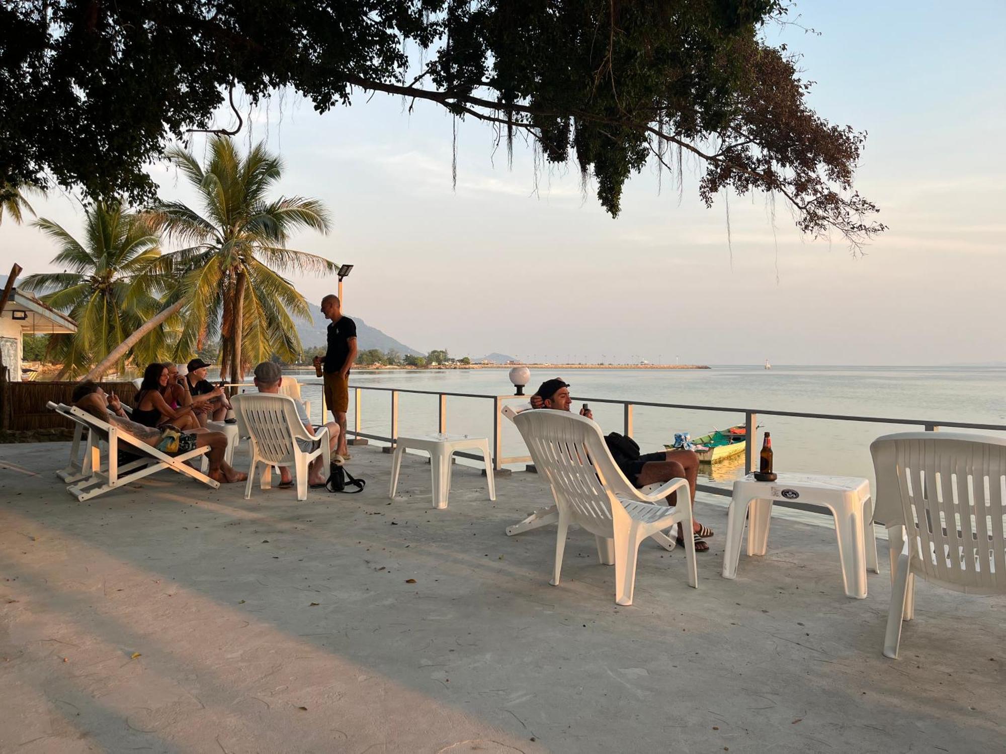 Namthip Homebeach Baan Tai Extérieur photo