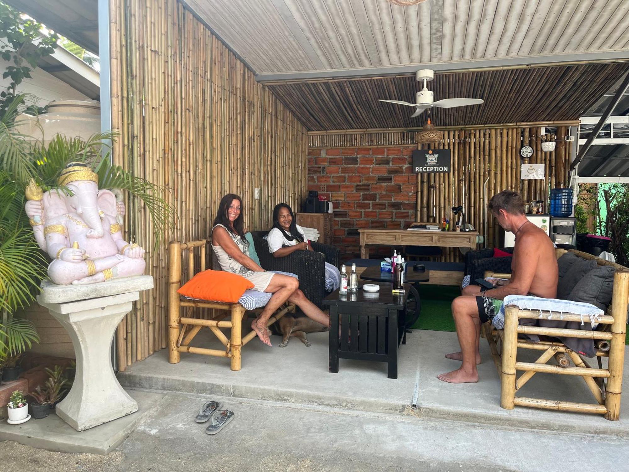 Namthip Homebeach Baan Tai Extérieur photo